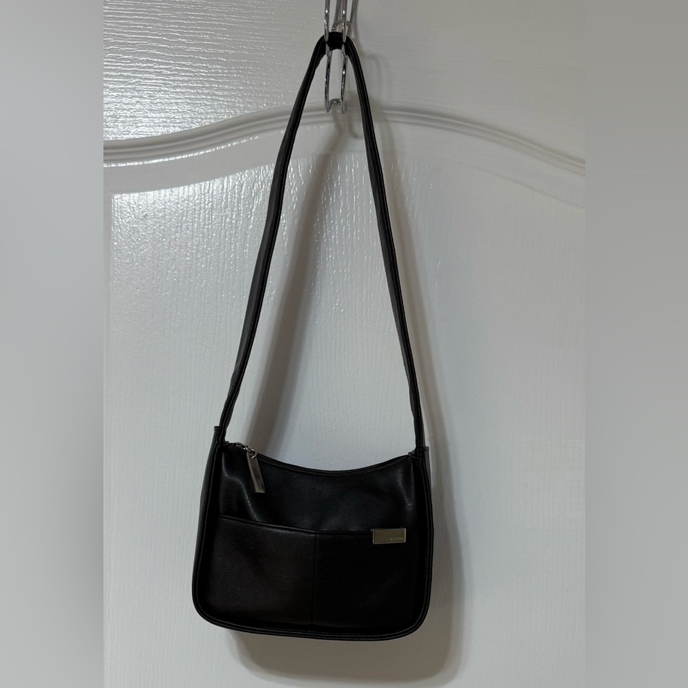 Fratelli Rossetti Black Messenger Bag with Minimalist Design Vinyl Pursue - Picture 4 of 7